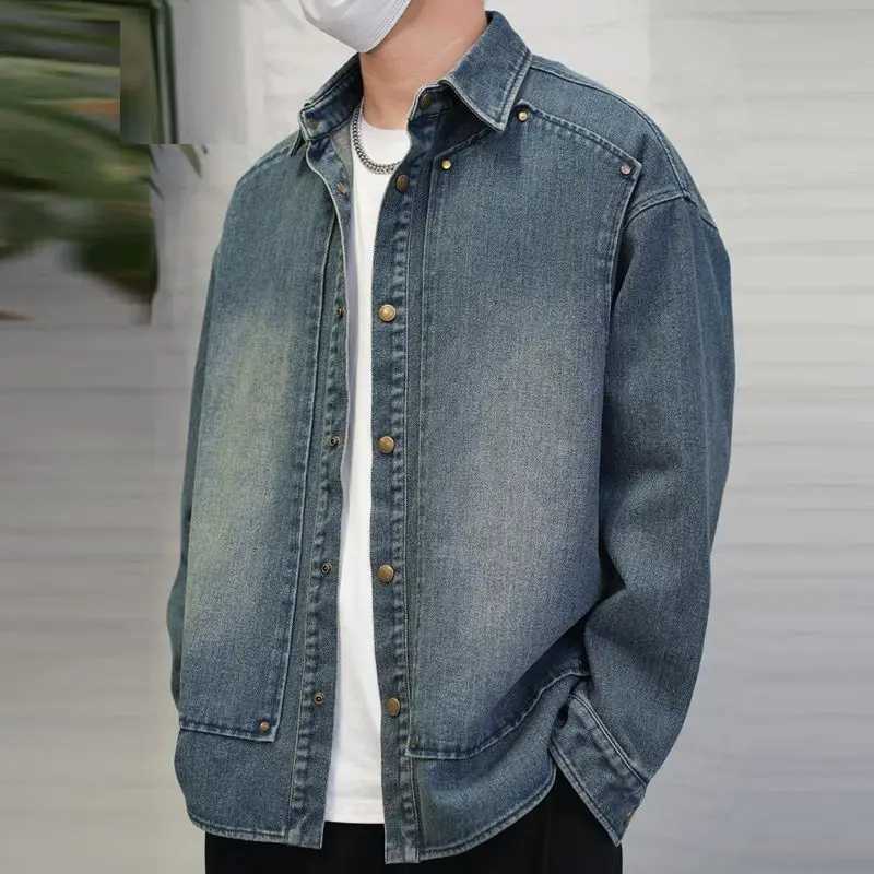 Korean Fashion Men Clothing Denim Coats Spring Autumn New Washed Vintage Rivet All-match High Street Lapel Hole Cowboy Jackets W250524