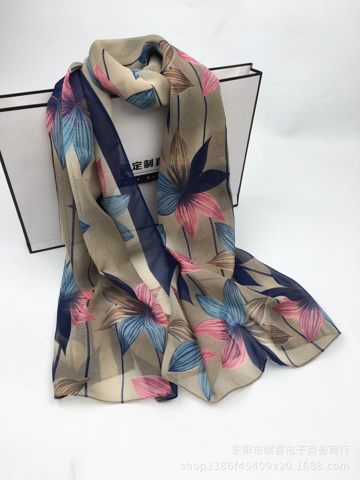 K813 Chiffon fashion scarf five-pointed star floral ladies scarf winter warm scarf decoration foreign trade wholesale