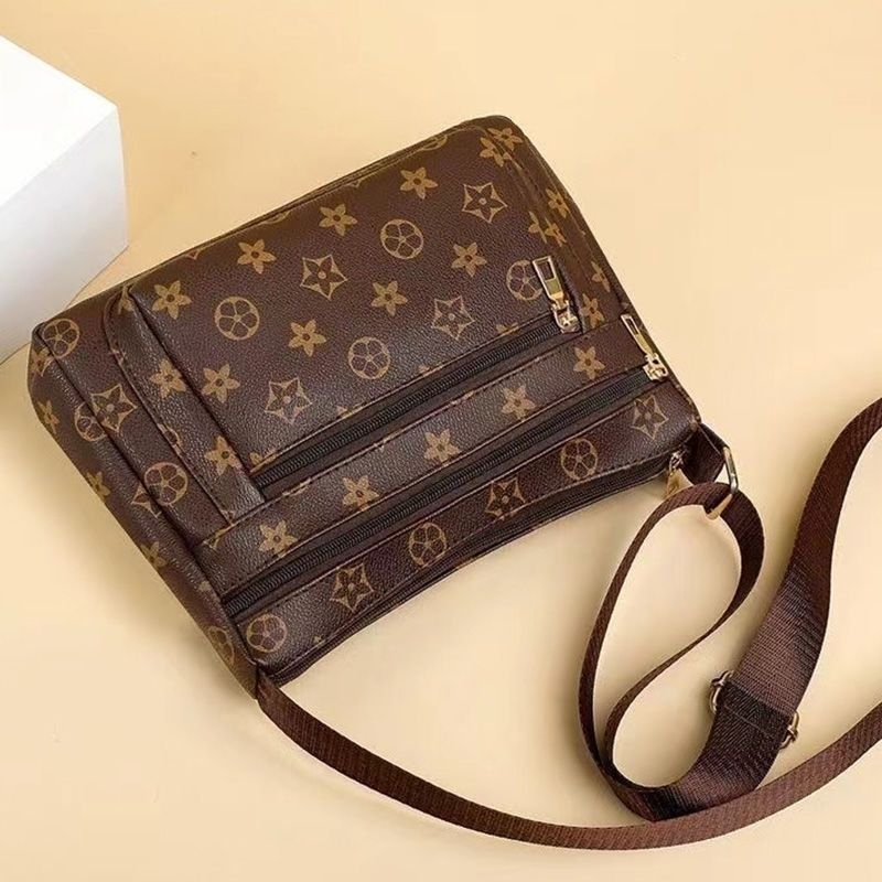 Elegant Women Bags 2025 New hot Shoulder Bag Fashion Versatile Crossbody Small Square Bag the first choice for giving giftsfree shipping