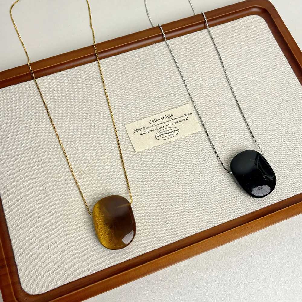 New Niche Square Tiger Eye Stone Long Obsidian Pendant Necklace for Womens Versatile Jewelry Accories XJ250524