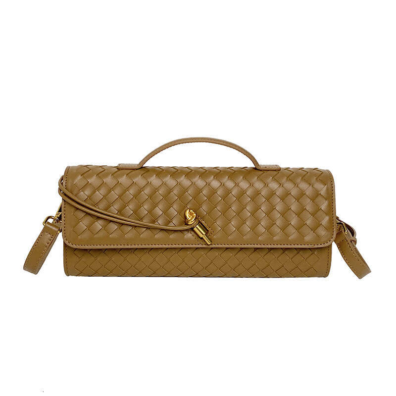 Crossbody hot selling 2025 new handmade woven fashionable medieval French stick bag exquisite banquet handbag