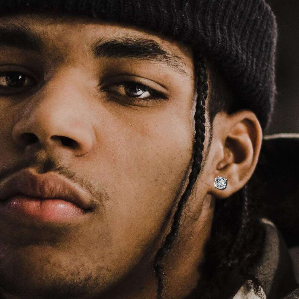 4 pairs of stainless steel magnetic earrings for men and women, non perforated CZ 4-7MM