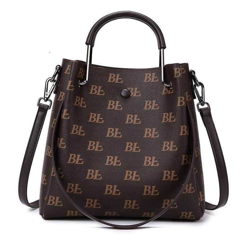 Bucket fashionable commuting tote new high-end women's bag, large capacity single shoulder handbag