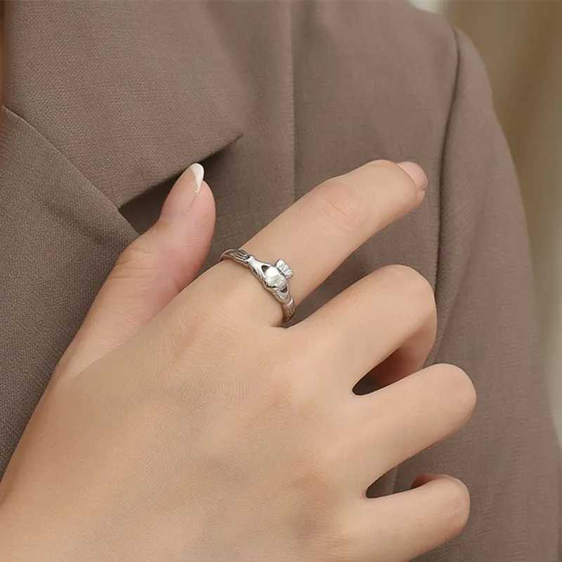 Stainless Steel Irish Claddagh Ring Heart Crown Wedding Promise Band for Women Men Size 5-9 W250524