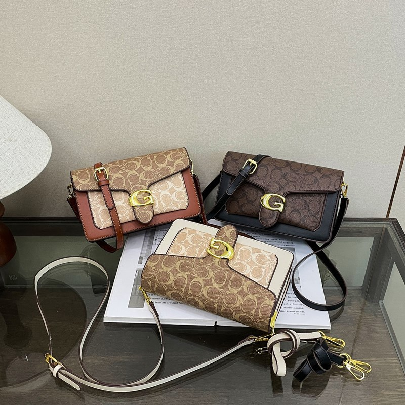 free shipping designer Shoulder Bags for woman Fashion casual outdoor classic black white brown flap