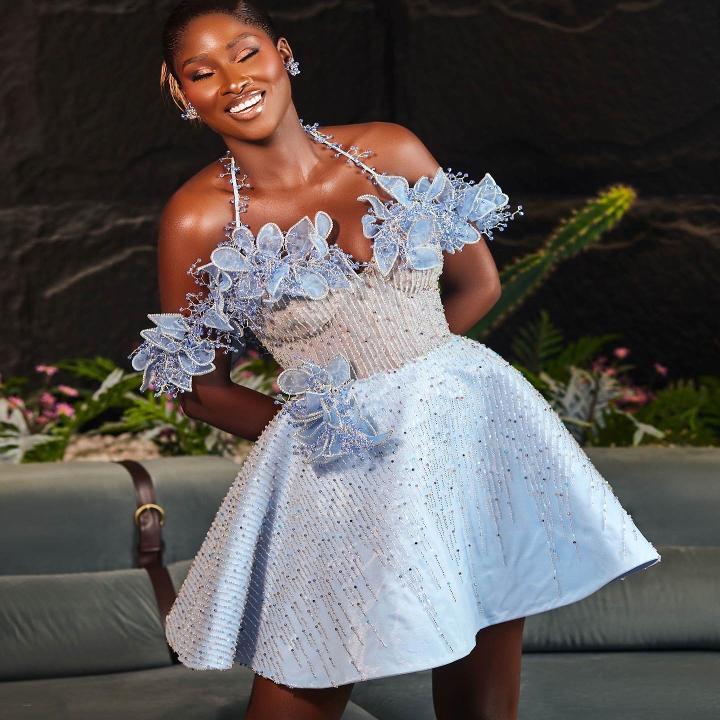Light Sky Blue A-line Cocktail Dress Florals Beaded Satin Halter Short Mini Graduation Homecoming Dresses For Special Occasions Sweetheart Gowns