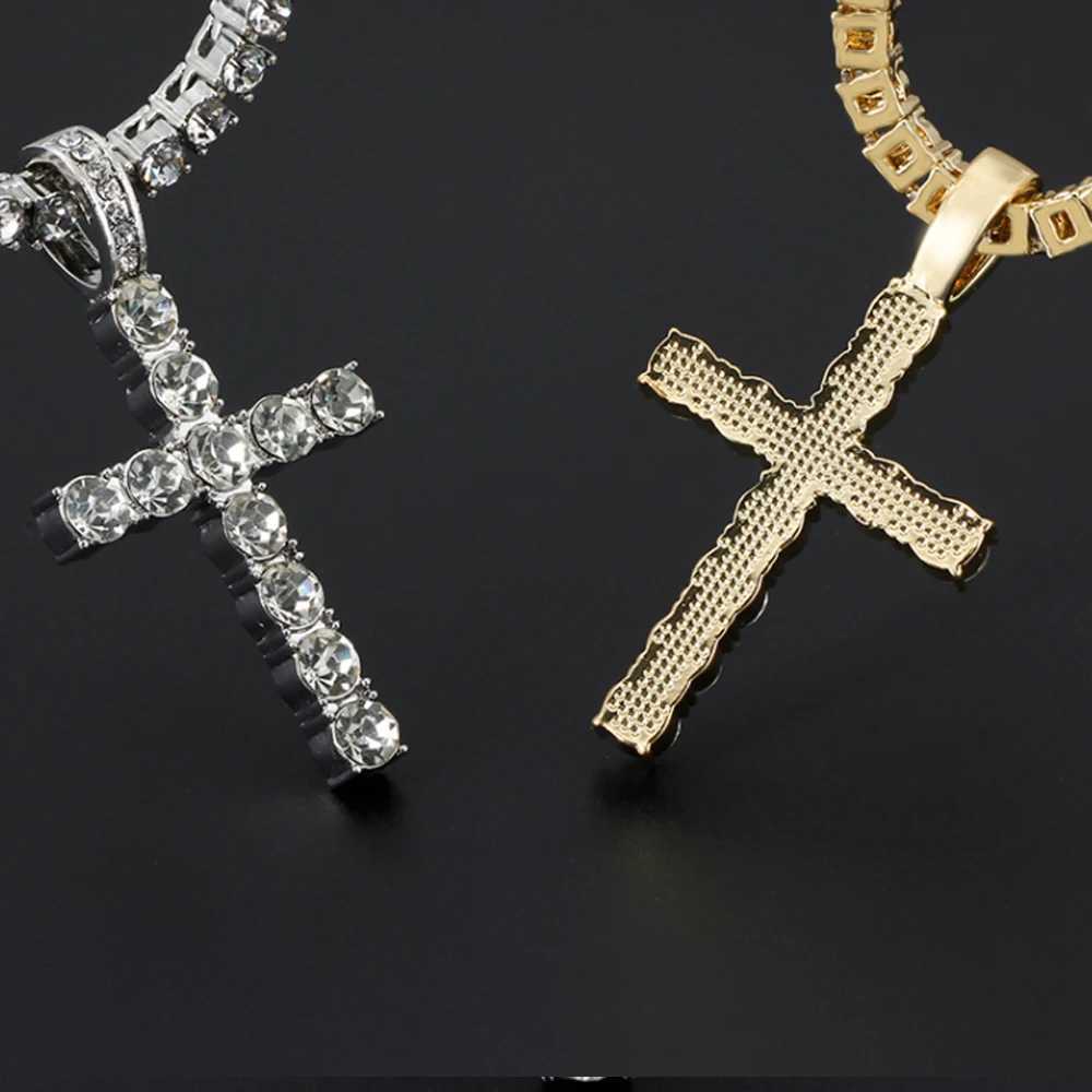 Men Women Hip Hop Cross Pendant Necklace With 4mm Zircon Tennis Chain d Out Exquisite Bling Jewelry Fashion Train Creative XJ250524