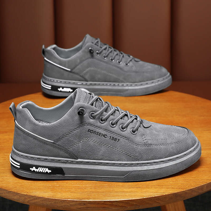 Spring Men's New Breathable Construction Site Shoes Men's Trendy Versatile Sports Shoes Designer Casual Shoes Board Shoes Light Luxury Men&#