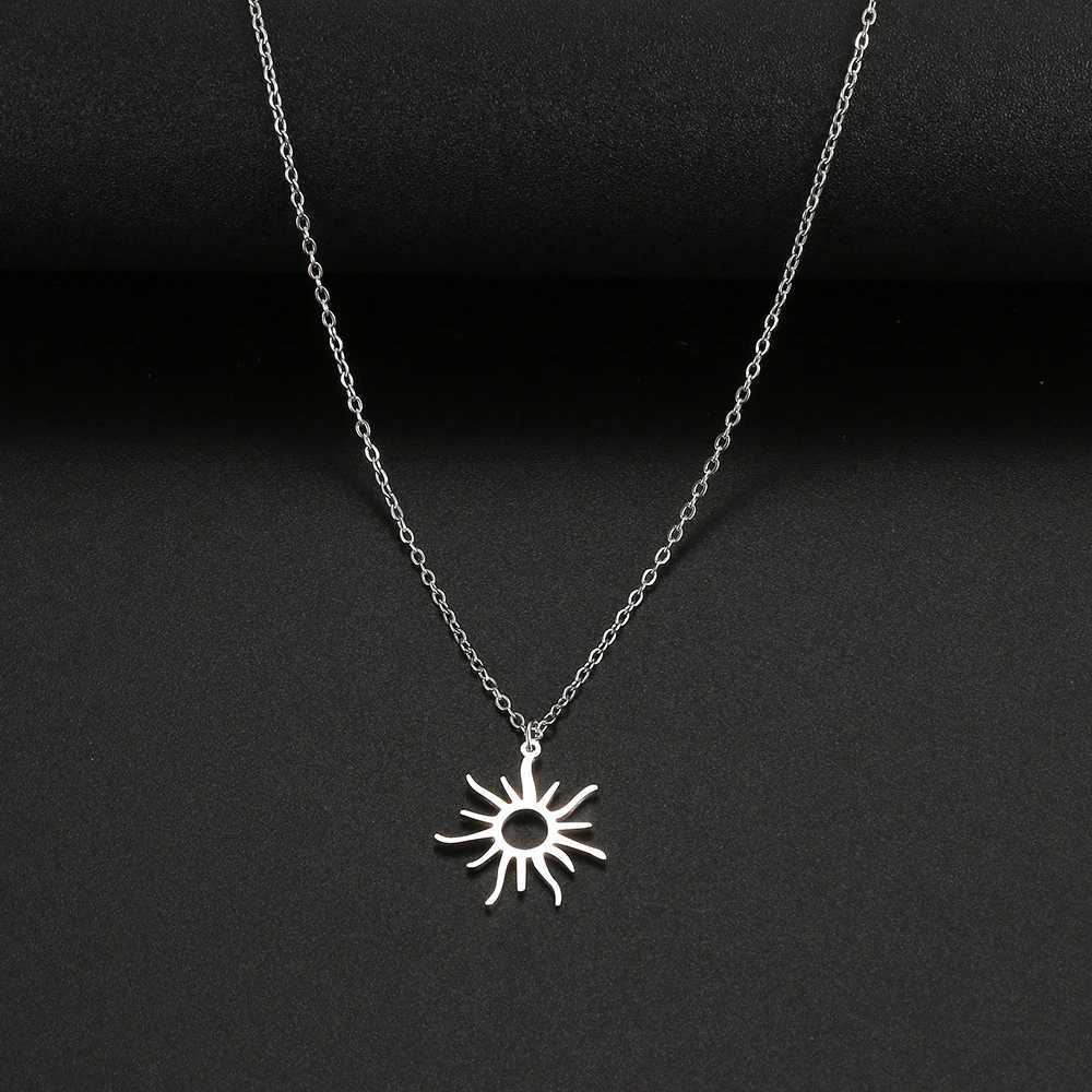 Stainless Steel Necklaces Exquisite Big Sun Style Pendant Collar Chain Fashion Necklace For Women Men Jewelry Friends Best Gifts XJ250524