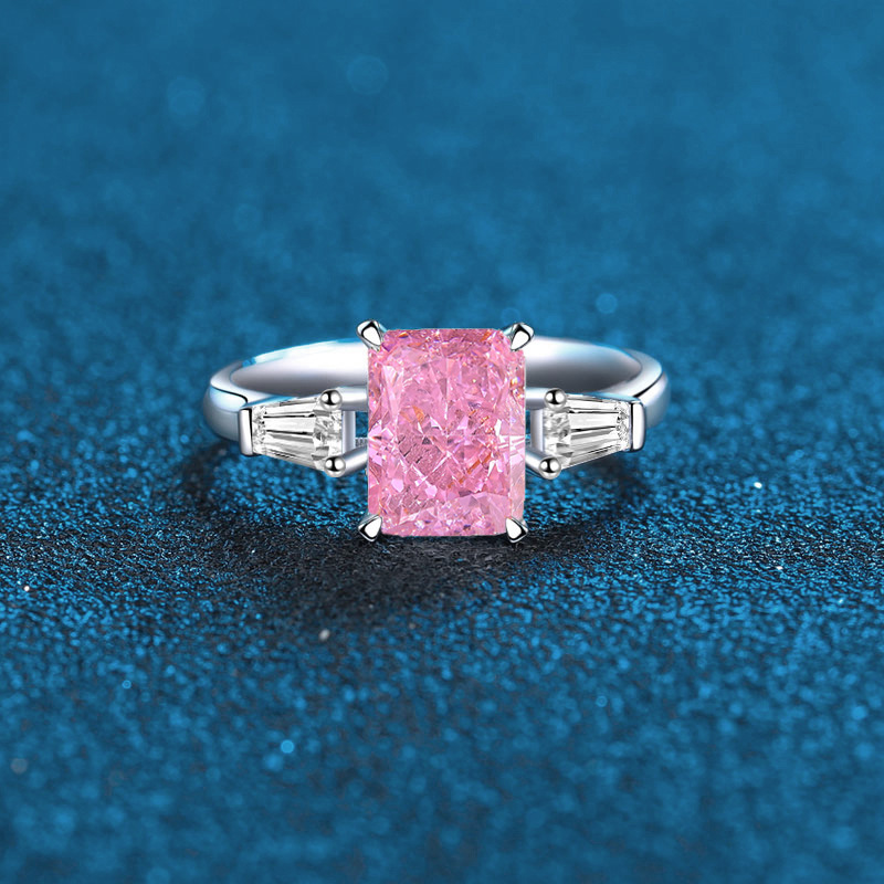 Luxurious Accessory Choice Colorful Three-Stone Engagement Band Melding Timeless Style with Modern Charm
