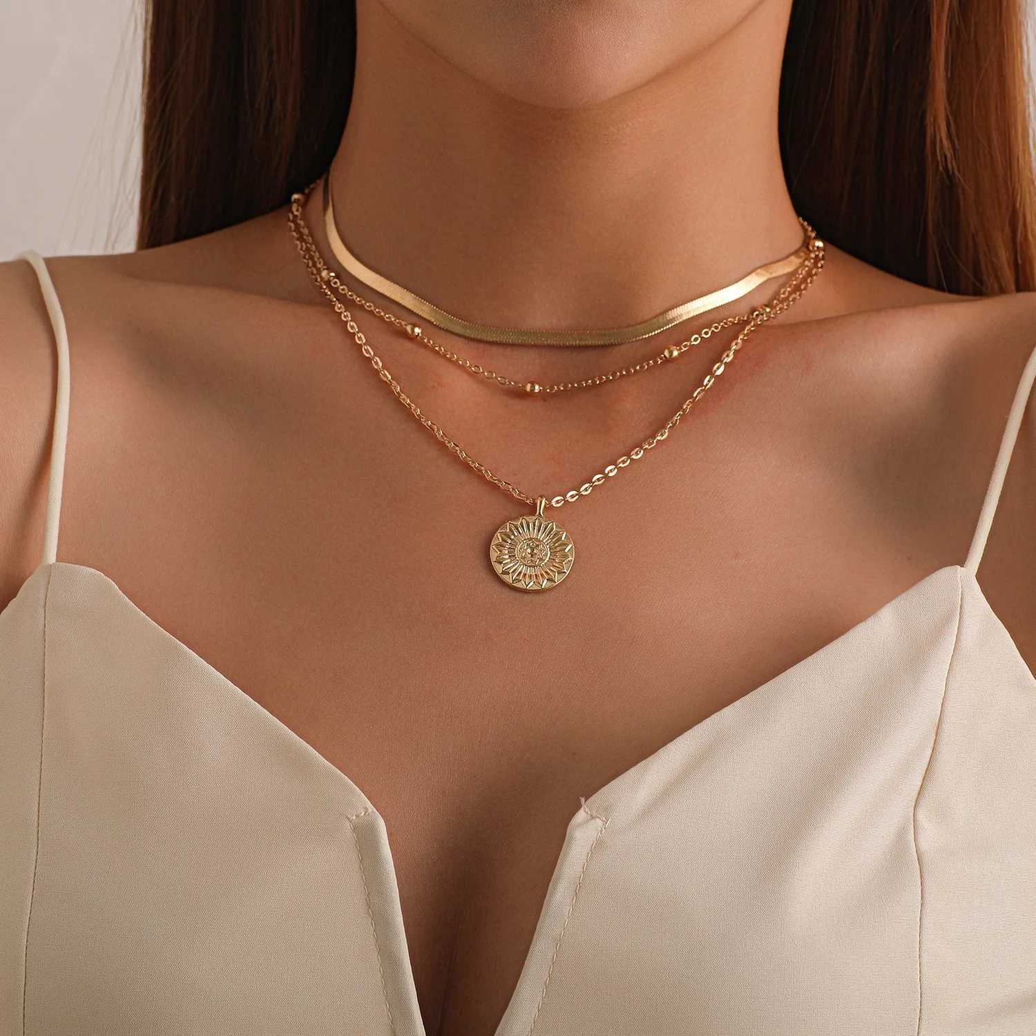 Fashion Flat Snake Chain With Three Layer Coin Disc Pendant Necklace For Women Three-Layer Necklace Boho Jewelry Accories XJ250524