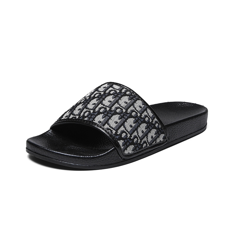Free shipping designer cross-border large-sized 46 men's slippers, trendy beach shoes for summer wear, soft and casual men's shoes, lightwei