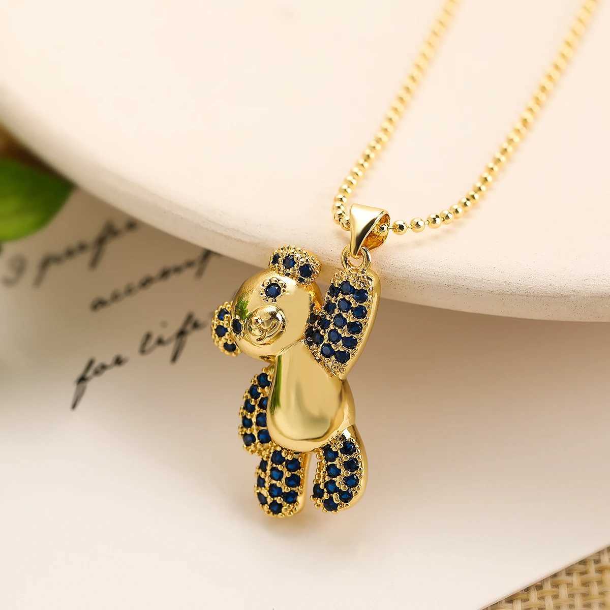INS Design Hpy Bear Pendant Necklaces For WomanVintage Cubic Zirconia AccoriesStainl Steel Chain Jewelry XJ250524