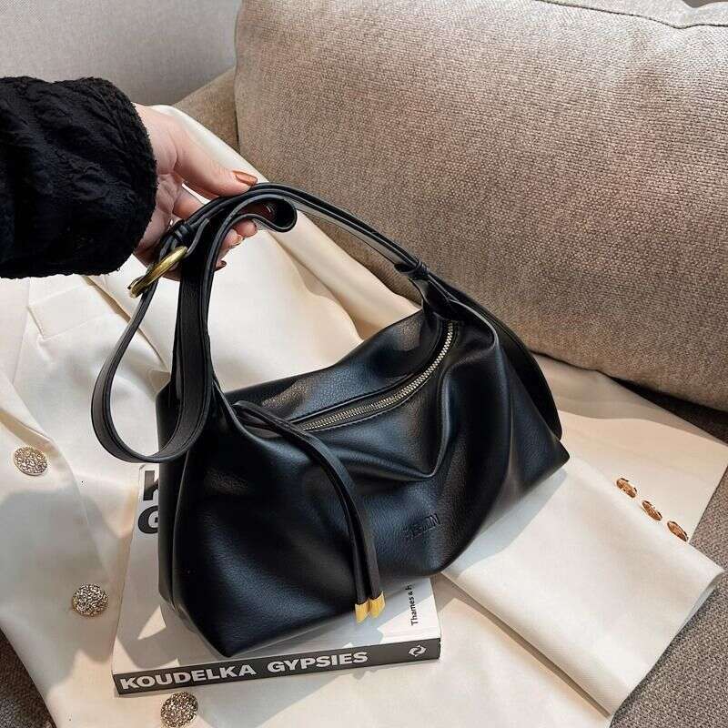 free shipping Women 2025 New Trendy and Fashionable Dumpling Bag with a Niche Texture Single Shoulder Underarm Bag