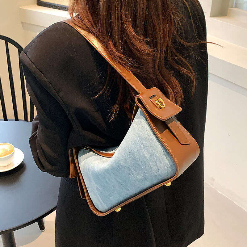 free shipping Simple Tote Large Capacity Underarm Spring Denim Style Commuter Versatile Splice Cross Shoulder Bag