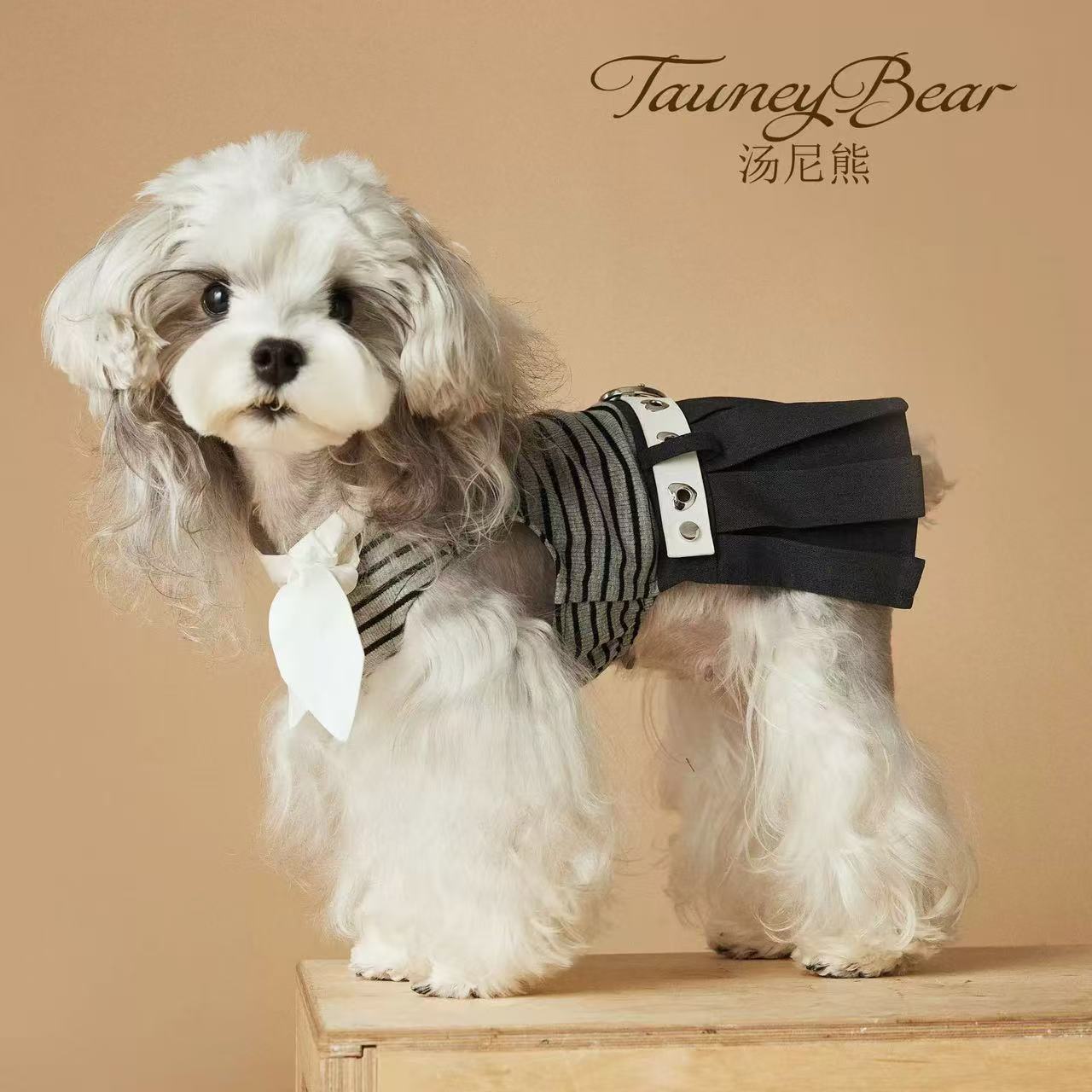 T00284 Spring and Summer Dog Clothes White Shirt Pet Schnauzer Maltese Pomeranian Teddy Bichon Shiba Inu Yorkshire Cat