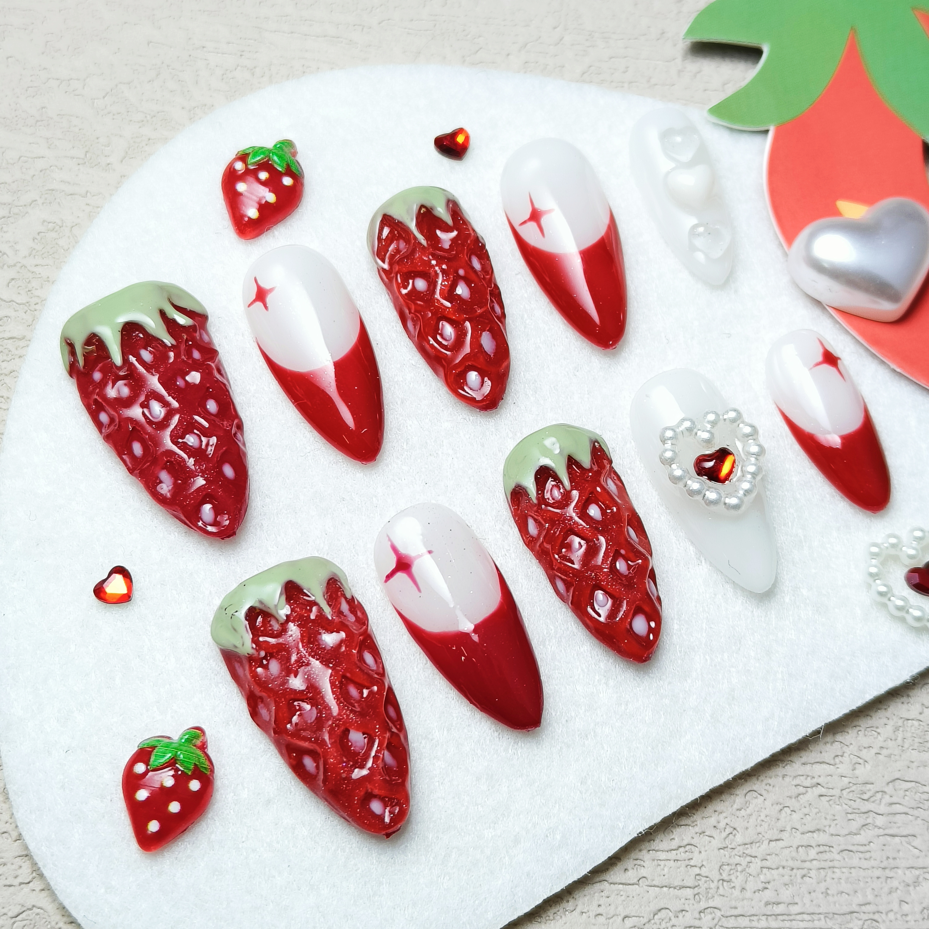 10pcs FrenchTips Handmade Press-on nail Medium Almond Nails Bundle Hand drawn 3D Love Strawberry Sweet Fake nails Finished nail stickers