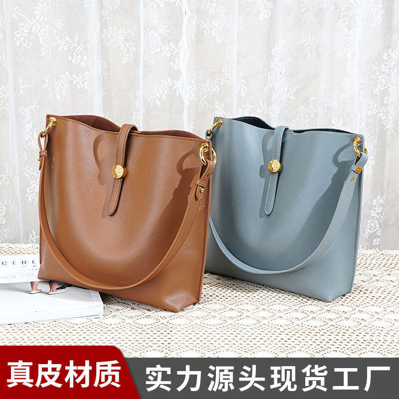 Tote Bag New Fashionable Simple Leather Bucket Bag For Women Niche Large Capacity Commuting One-Shoulder Crossbody Tote Women's Bag Lady Bags