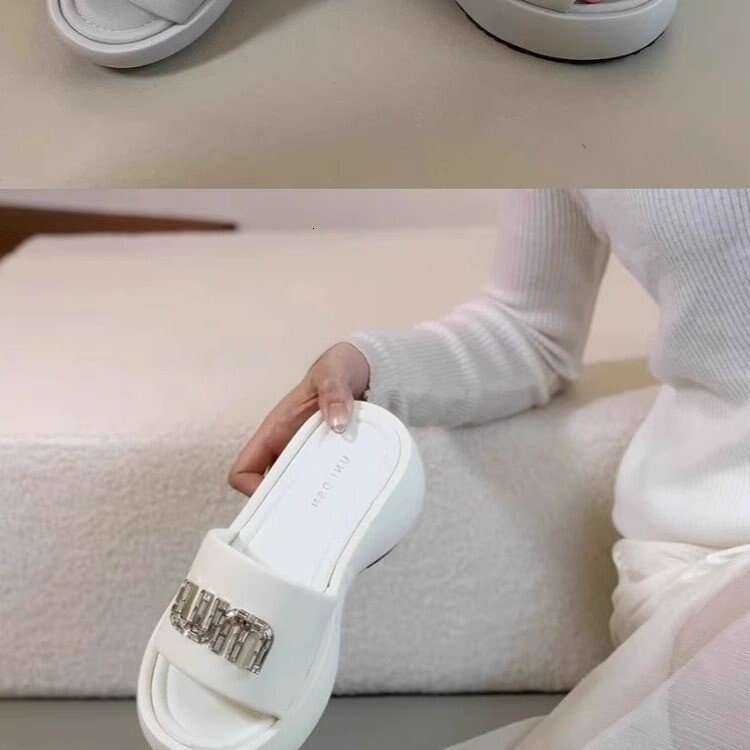 Sheepskin Sponge Cake Thick Soled Women's Shoes, Small Cool Slippers, Women's Summer Outdoor Wear, 2025 Designer Sandals Vacation Beach Lazy