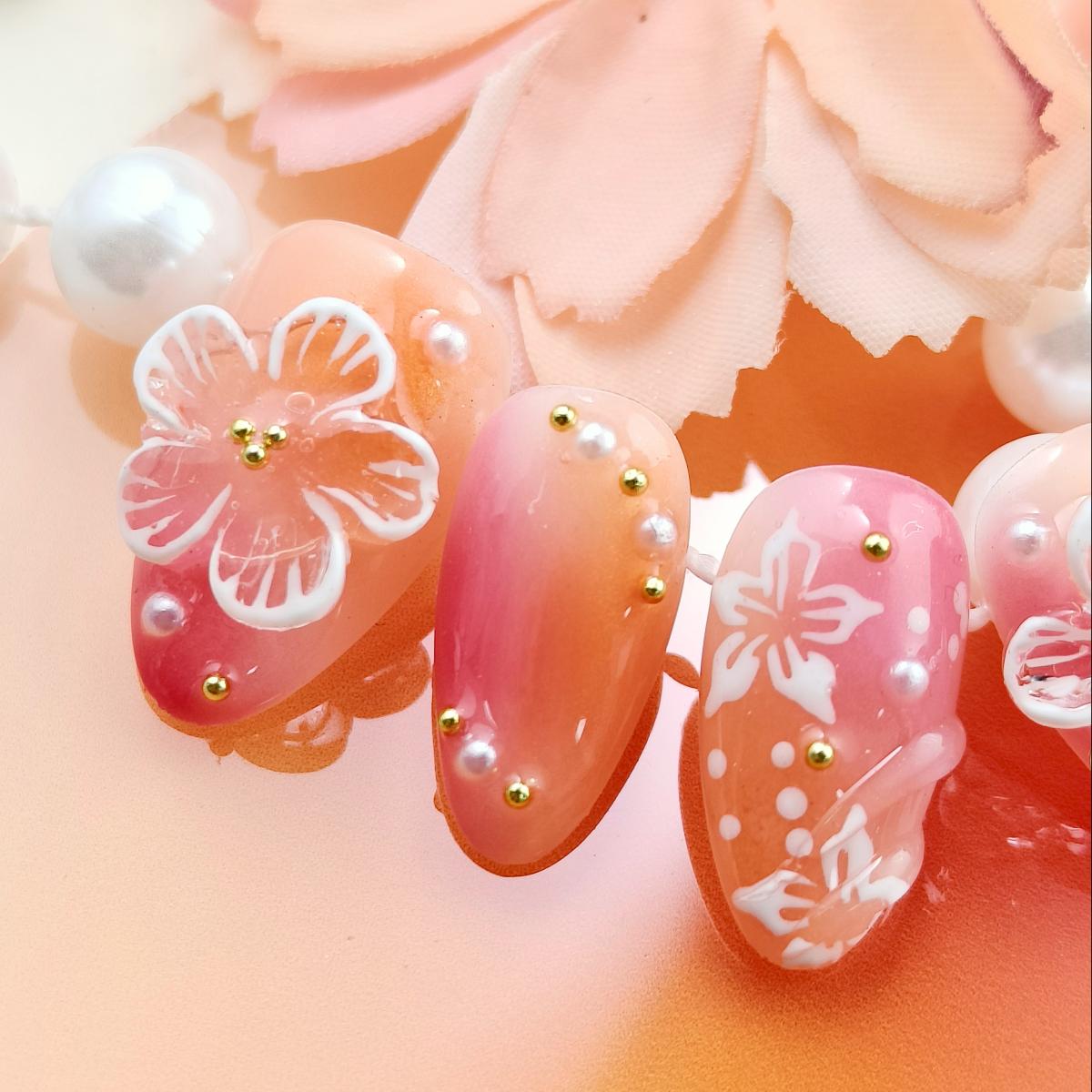 10pcs Sweet Handmade Press-on nails Short Almond Nails Bundle Hand drawn 3D Flowers Pearl Contrast color Finished nail stickers Free storage box jelly
