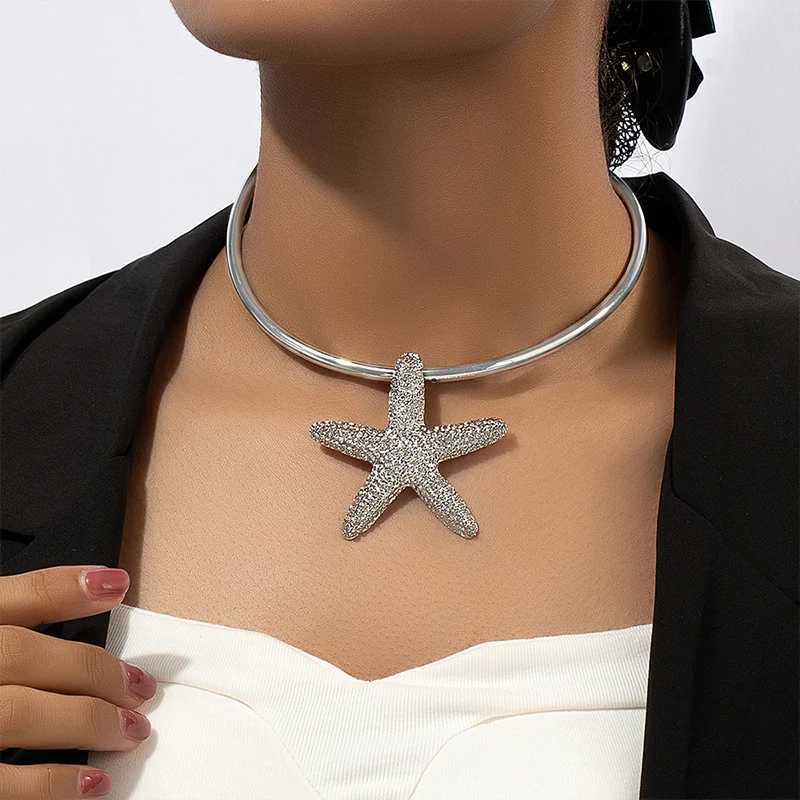 Metal Tube Star Necklace For Women Chokers Holiday Accories Fashion Jewelry Wholesales Gifts Train Designer New Styles C1456 XJ250524