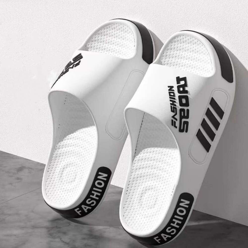 EVA Slippers Men's Plus Size Trendy Student Cool Slippers Outdoor Designer Sandals Anti Slip Slippers Men's Slippers Summer New Casual Cool 