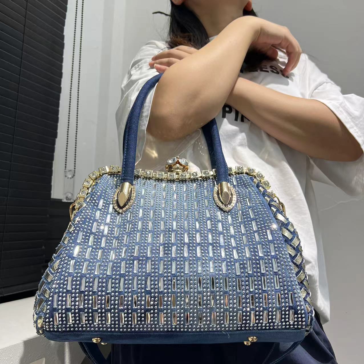 Ladies' denim diamond woven tote bag with large capacity, trendy personality, simple single shoulder crossbody bag