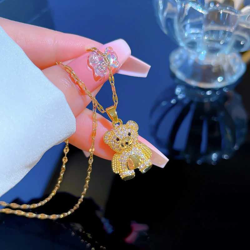 Fashion Light Luxury Big Bear Micro Luxury Necklace Ladies Trend Bear Clavicle Chain Pendant Friends and Family Gifts XJ250524