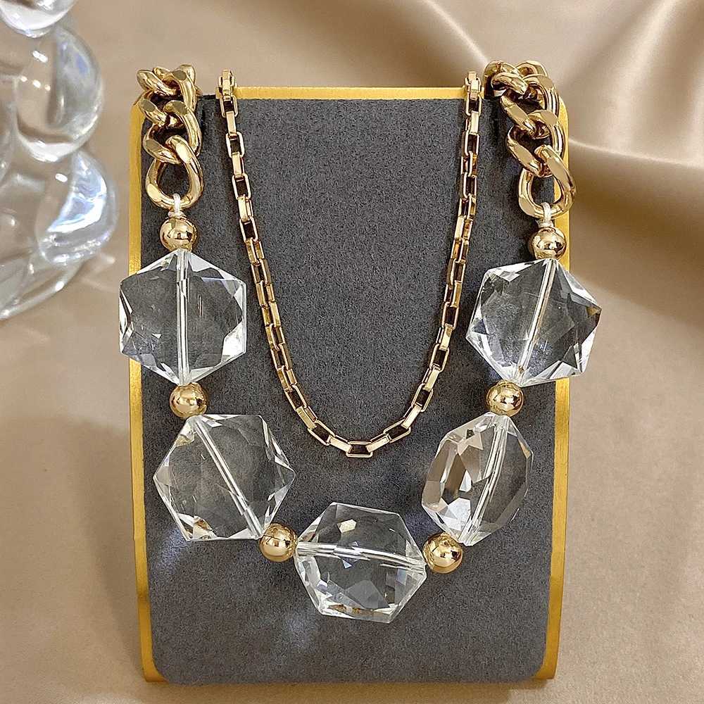 Creative Design Womens Necklace Chunky Big Geometric Transparent Resin Acrylic Pendant Necklaces Exaggerate Party Jewelry Gift XJ250524