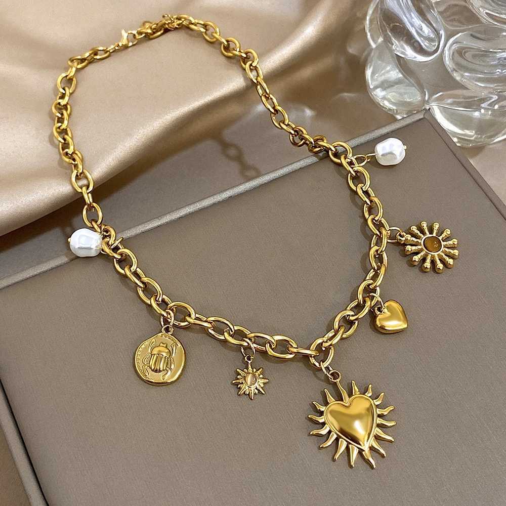 Vintage Chunky Golden Thick Chain Stainl Steel Charm Necklace Statement Chic Sun Heart Shed Pendant Fashion Jewelry Gift XJ250524