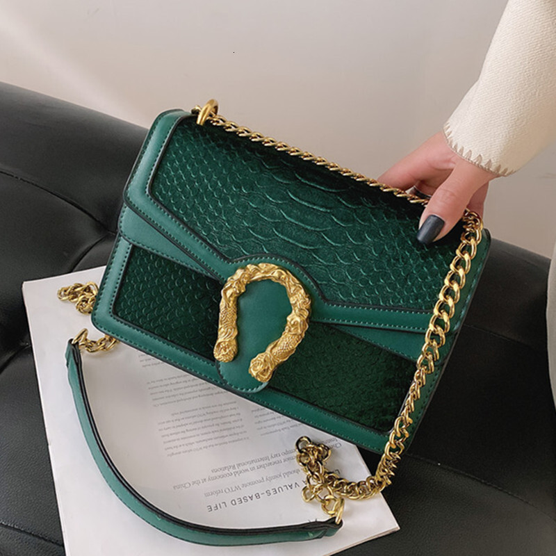 Luxury Brand Designer Bag Winter Chain 2022 New Trendy Women's Fashion Shoulder Korean Edition Instagram Crocodile Cross Body Bag