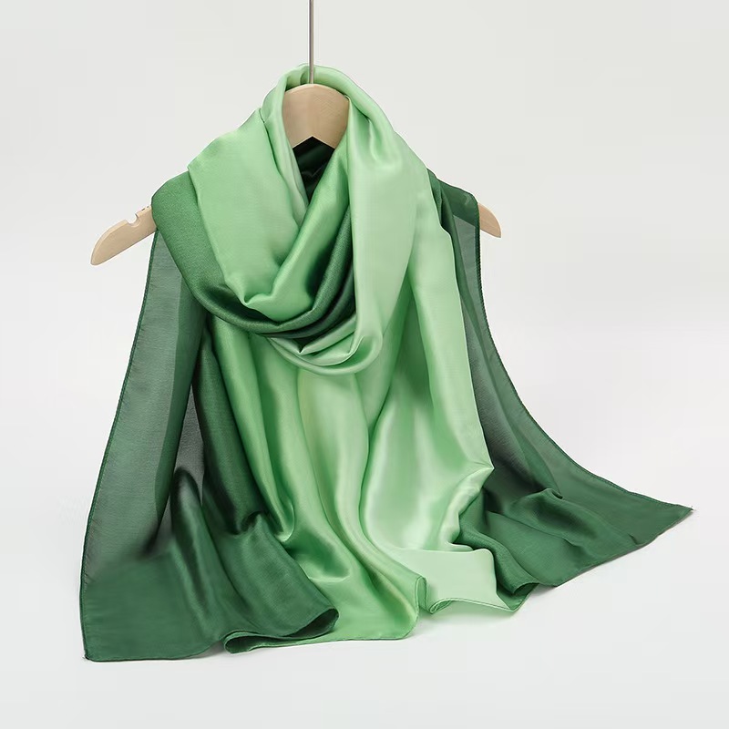 T790 Spring and Summer New Style Scarf Women Korean Fashion Gradient Long Shawl Fashion Trend Sunscreen Scarf Thick Neck