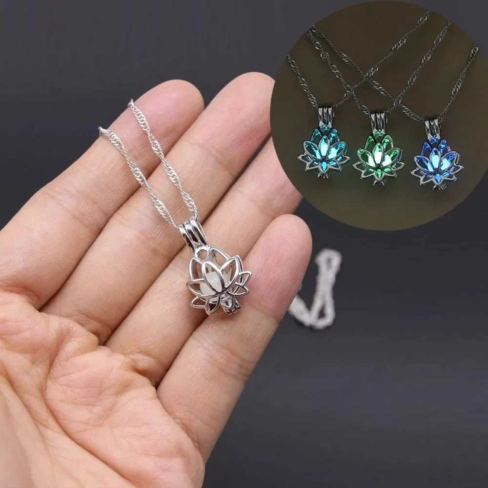 Luminous Glowing In The Dark Moon Lotus Flower Shed Pendant Necklace For Women Yoga Prayer Buddhism Jewelry XJ250524