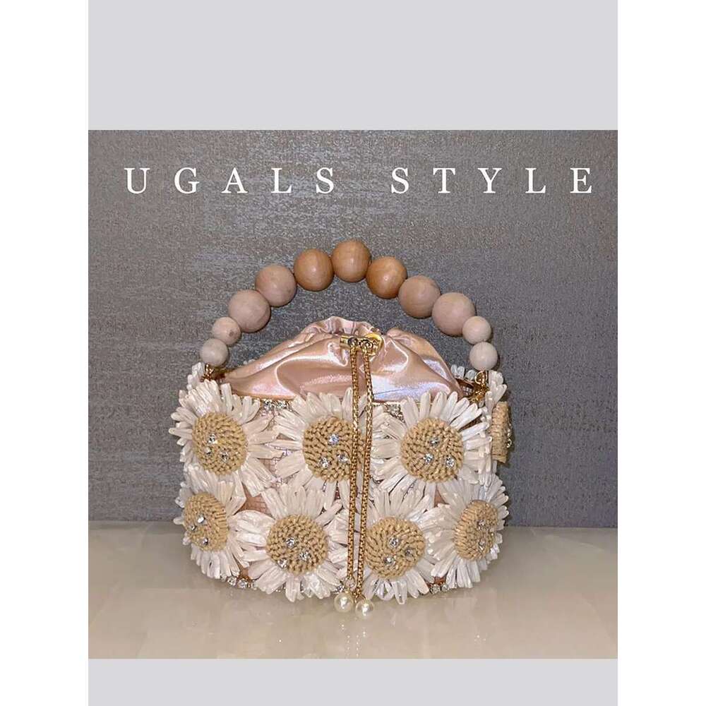 New Handmade Wood Evening Crystal Embellished Straw Daisy Flower Bucket Bag Lady Travel Purses And Handbag Summer Beach