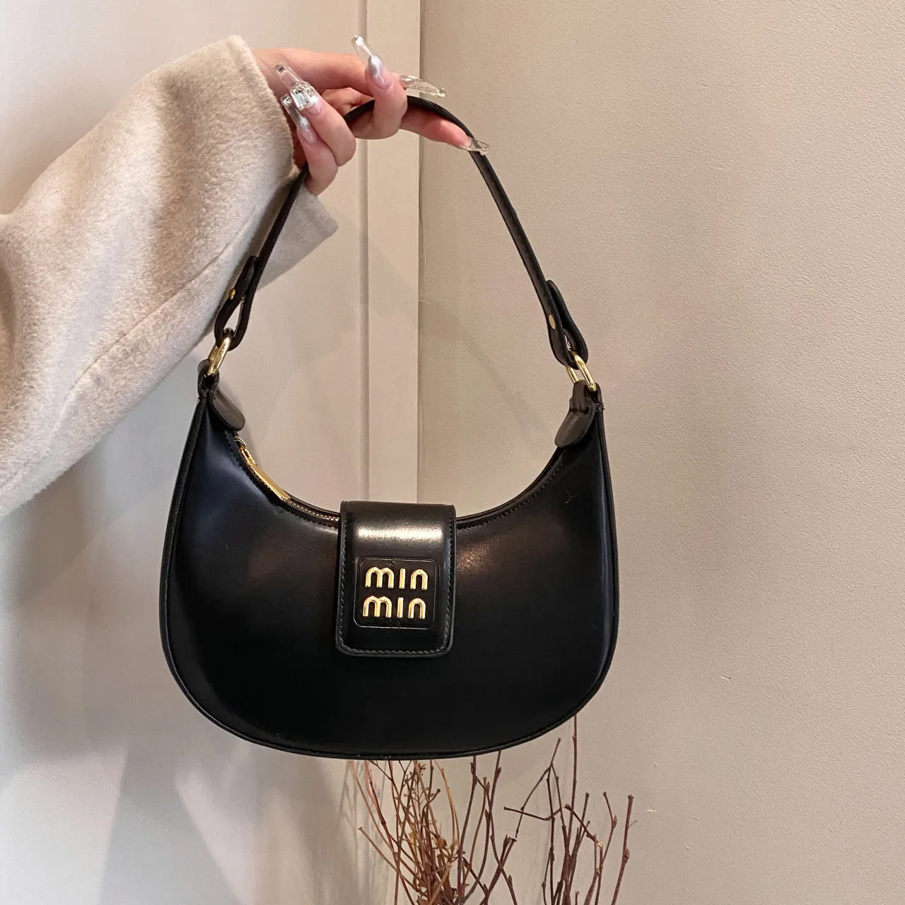 Designer Bag 2025 Shoulder Bag Luxury Bag High Quality Women's handbag Purse Leather Metal badge Hobo Bag Crossbody bag Black Classic Underarm Ba