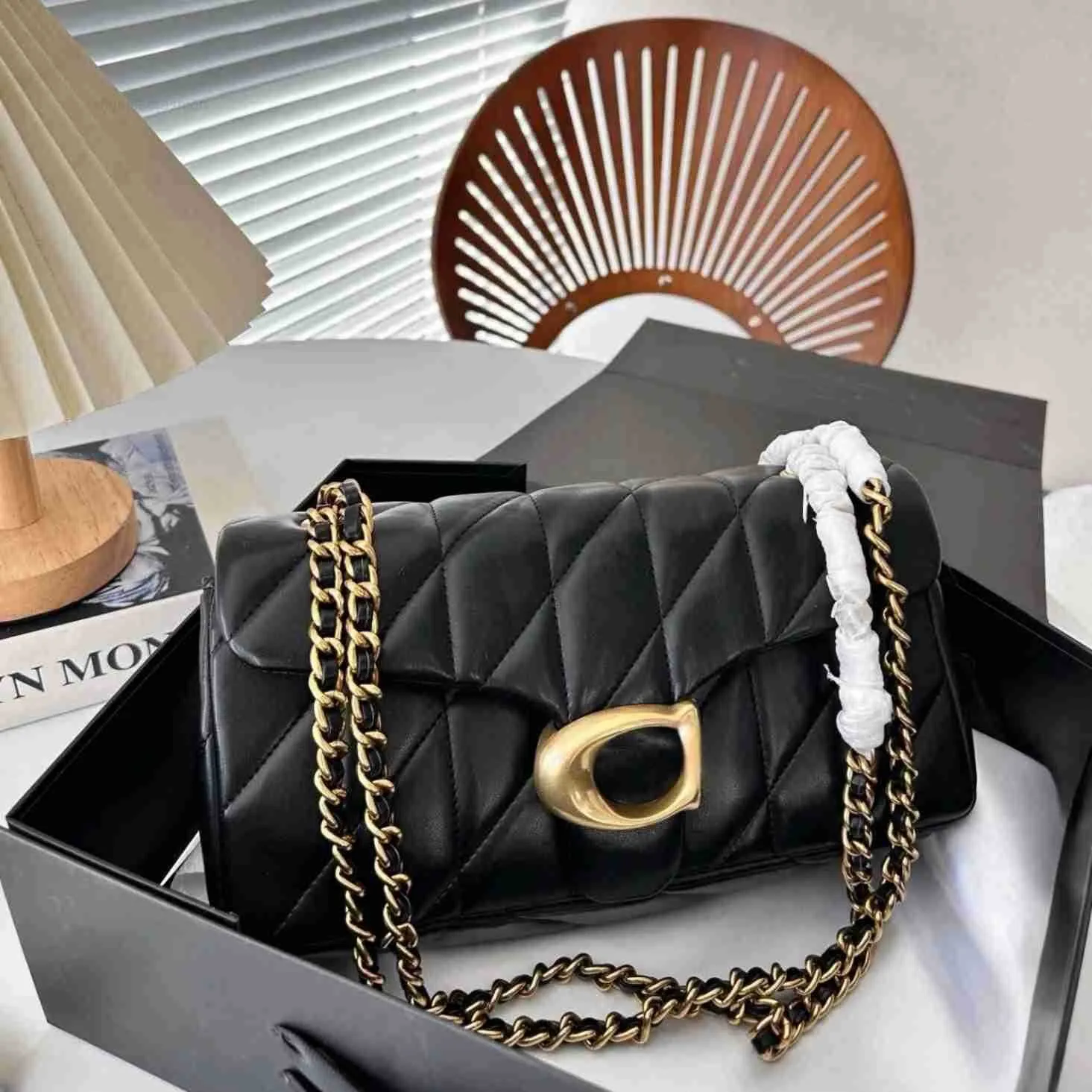 2025 Designer Tabby 26 Fashion Women's Party Single Room Bag Mini Square Quilted Retro Chain Adjustable Crossbody Bag Gold Plated Sier Letter Women's Handbag FDasas1
