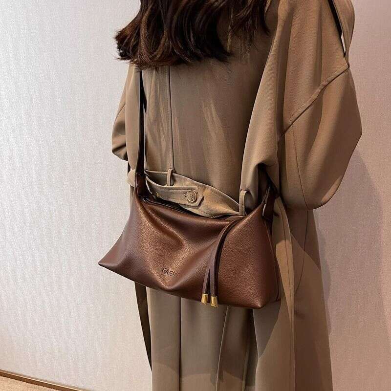 free shipping Women 2025 New Trendy and Fashionable Dumpling Bag with a Niche Texture Single Shoulder Underarm Bag