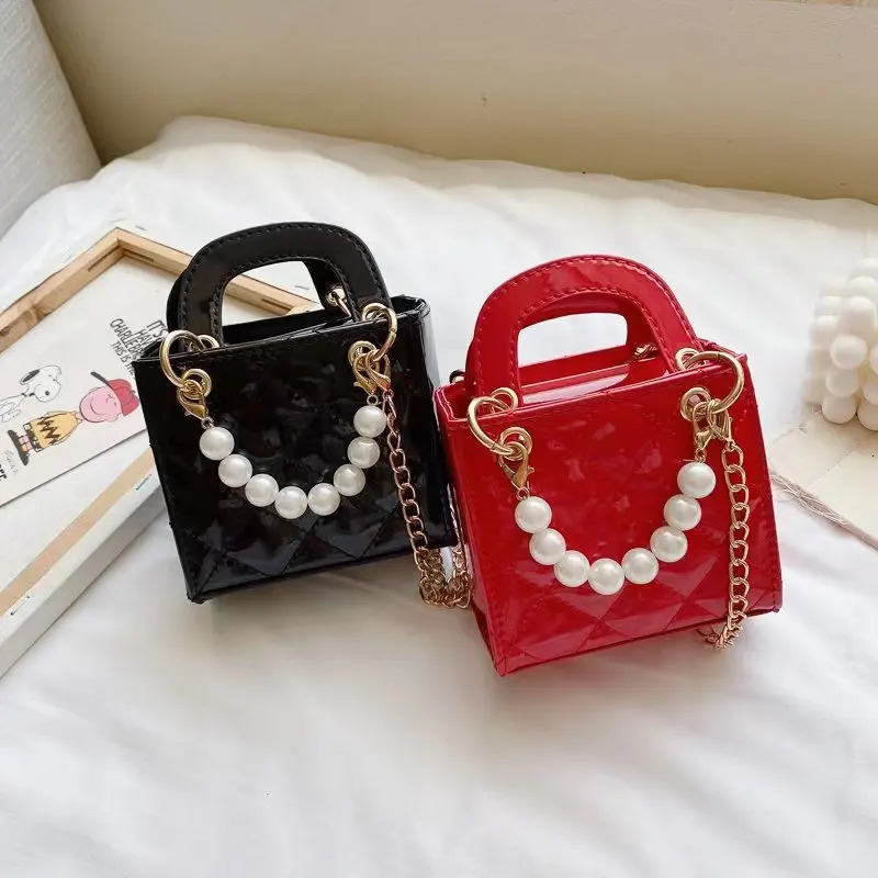 Summer candy handheld bag fashionable daifei small bag pearl diamond embroidered thread side bags for girls handbags 250522