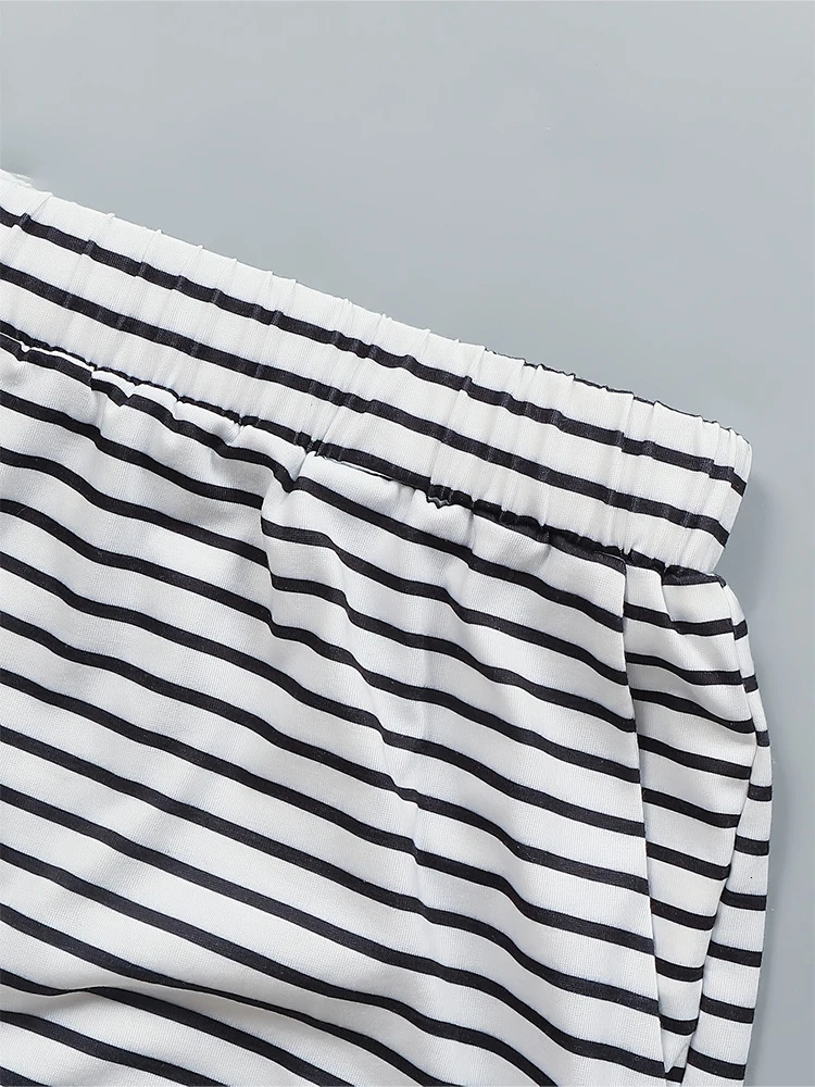 Womens 2025 Summer Sleeveless Round Neck Vest Casual Shorts With Pockets Two Piece Set choice for Spring and 250513Z