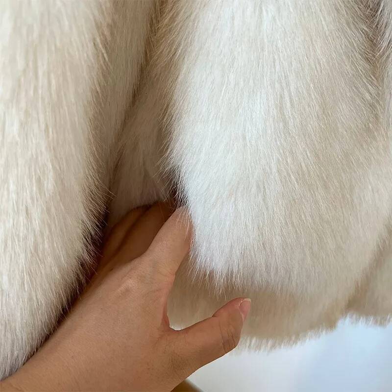 Women Coats Autumn Winter Clothing 2025 Cropped Short Fluffy Faux Fur Jacket Fashion Warm Coat Outerwears Female