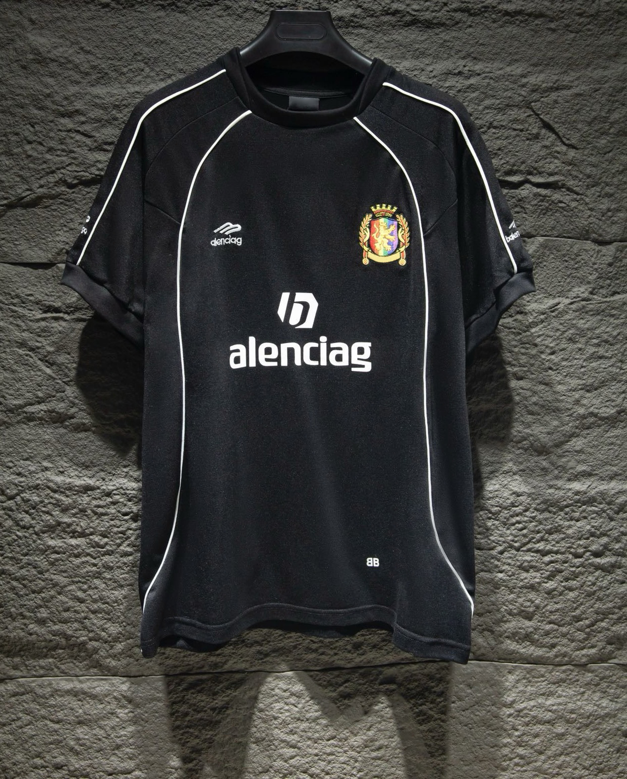 5A Designers Mens Plus Tshirt 2025 Fashion Trends T Shirts Summer Luxury Designers Print Letter Mens Polo Short Sleeve Tshirt Women Street Loose Casual Tees