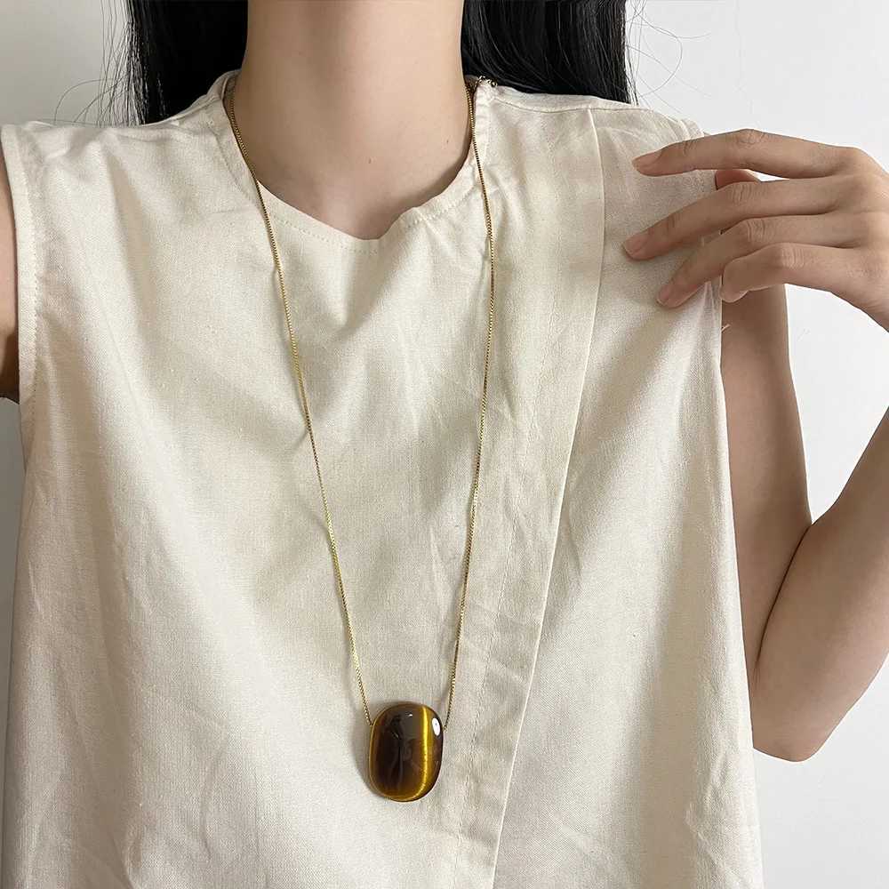 New Niche Square Tiger Eye Stone Long Obsidian Pendant Necklace for Womens Versatile Jewelry Accories XJ250524
