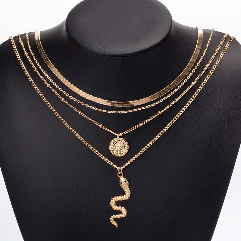Hot selling alloy snake shaped pendant with multiple layers for fashionable and personalized necklaces