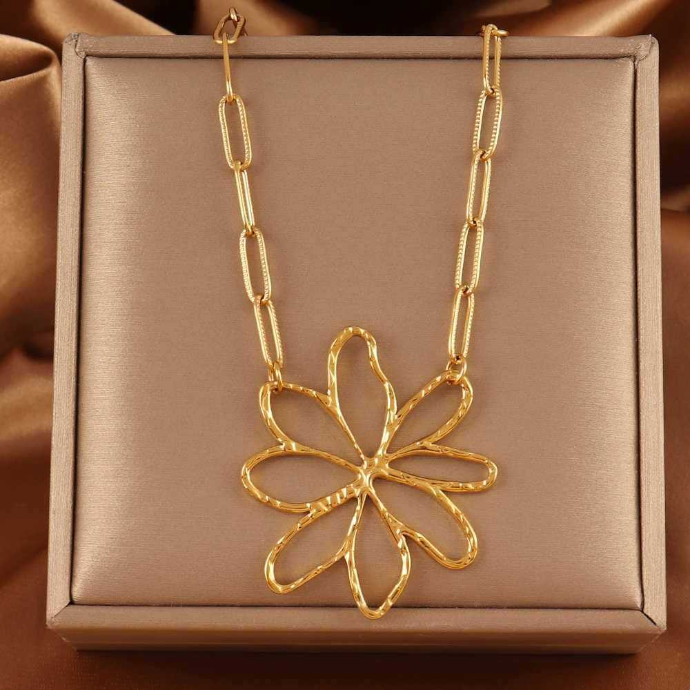 316L Stainless Steel Big Flower Pendant Necklace For Women Fashion Flower Charms Chain Necklaces Women Jewelry Gift XJ250524