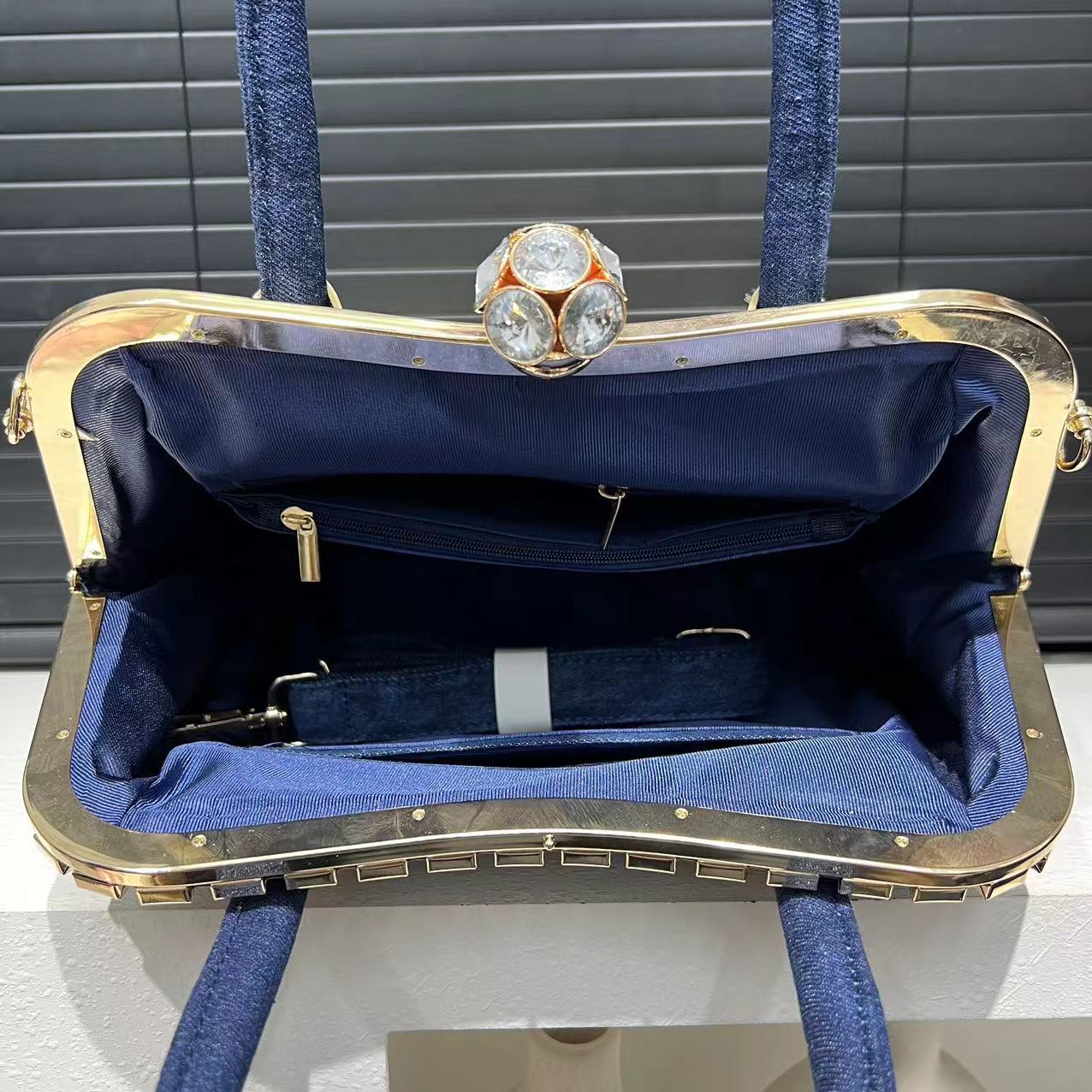 Ladies' denim diamond woven tote bag with large capacity, trendy personality, simple single shoulder crossbody bag