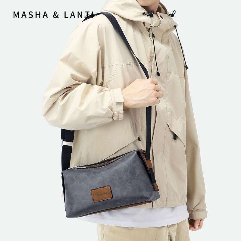 mini bag 2025 new shoulder men's large capacity summer leisure business commuting crossbody small square bag