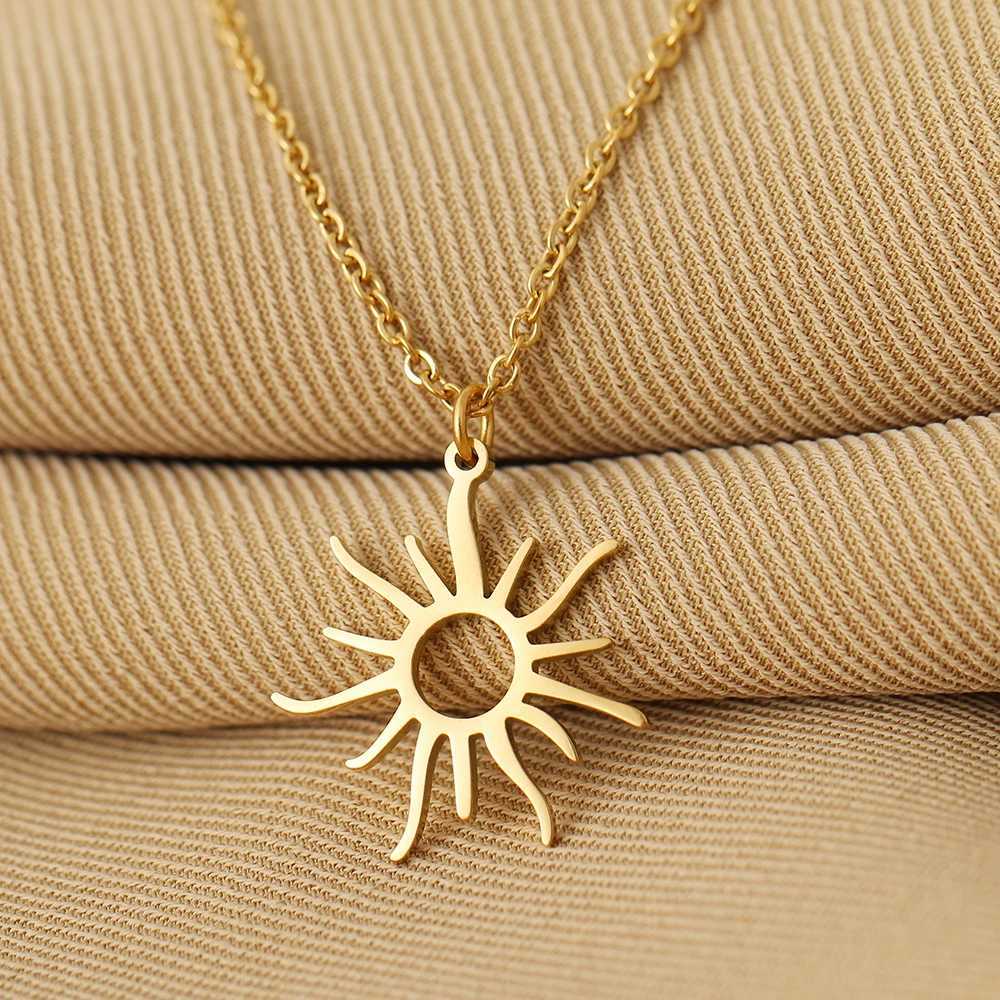 Stainless Steel Necklaces Exquisite Big Sun Style Pendant Collar Chain Fashion Necklace For Women Men Jewelry Friends Best Gifts XJ250524
