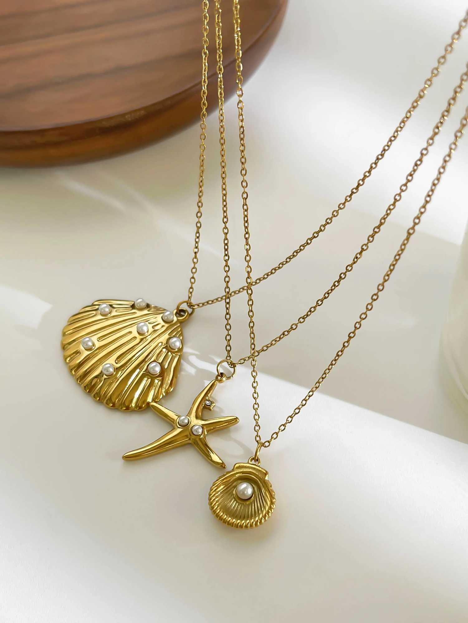 GHIDBK Ocean Style Shell Starfish Rhinestone Imitation Pearls Pendant Necklace for Women Summer Beach Fashion Jewelry Waterproof XJ250524