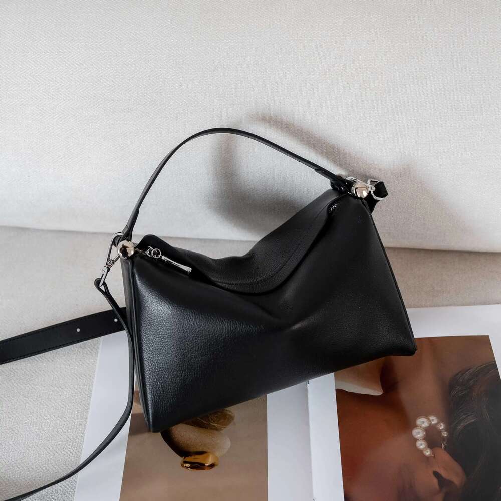 Designer Bags 2025 Genuine Leather Fashion Women Shoulder Crossbody Green Bag Yellow Designer Soft Cowhide Ladie Handbag Female Apricot Luxury Bag