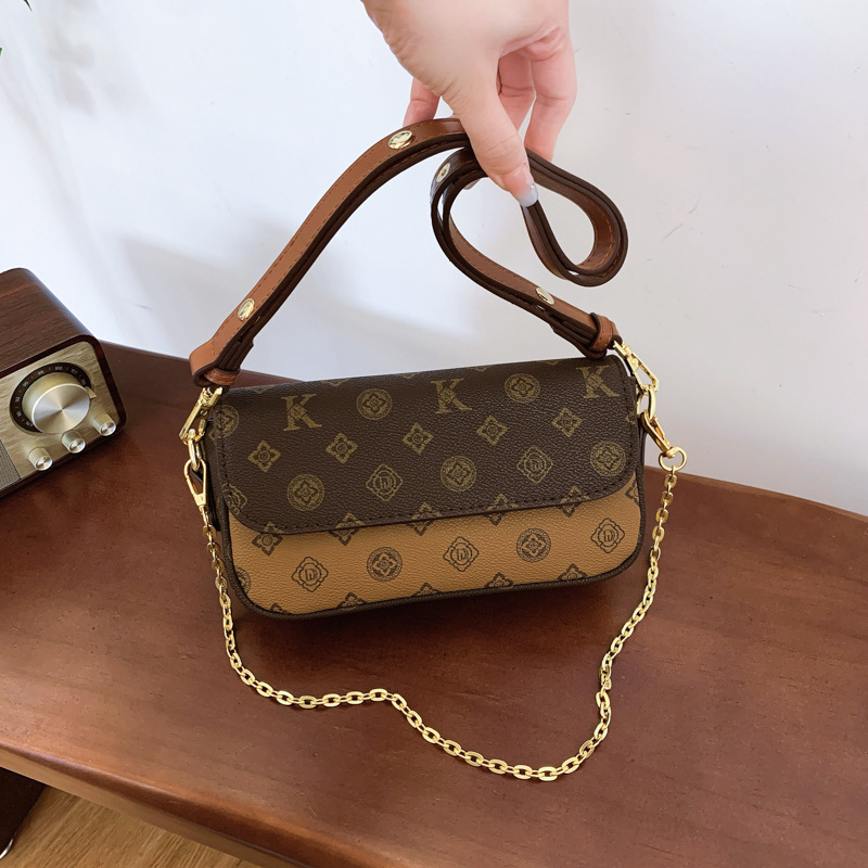 DHwanglijia hot free shipping designer shoulder bags designer bag Fashionable Crossbody flap pocket for woman